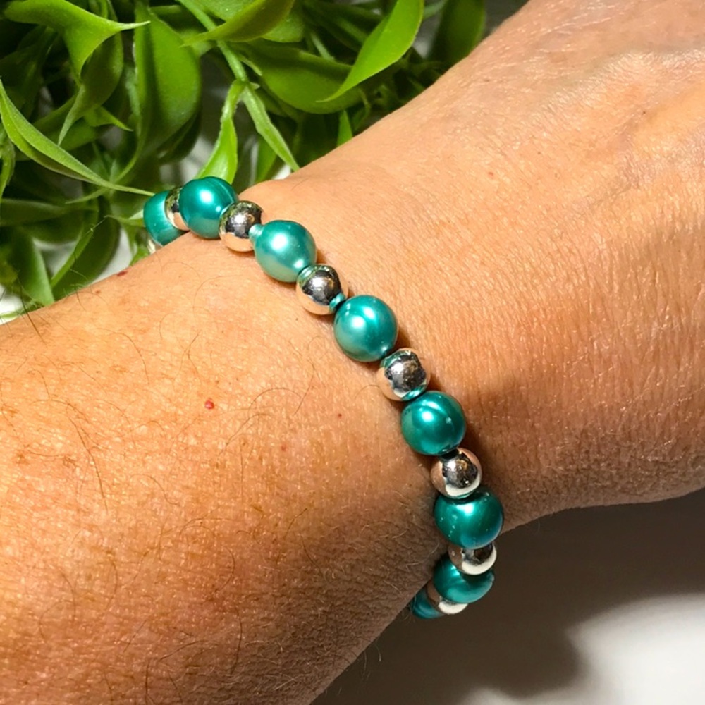 💕 Lovely Freshwater Pearl and Sterling Silver Bead Bracelet 💕